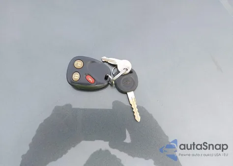 2004 Chevrolet Silverado 2500Hd Ls z USA, uszkodzony, nr VIN 1GCHK24U44E137019